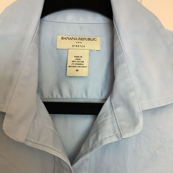 Banana Republic Stretch Women's Button Down 🥰💖 - Picture 2 of 5
